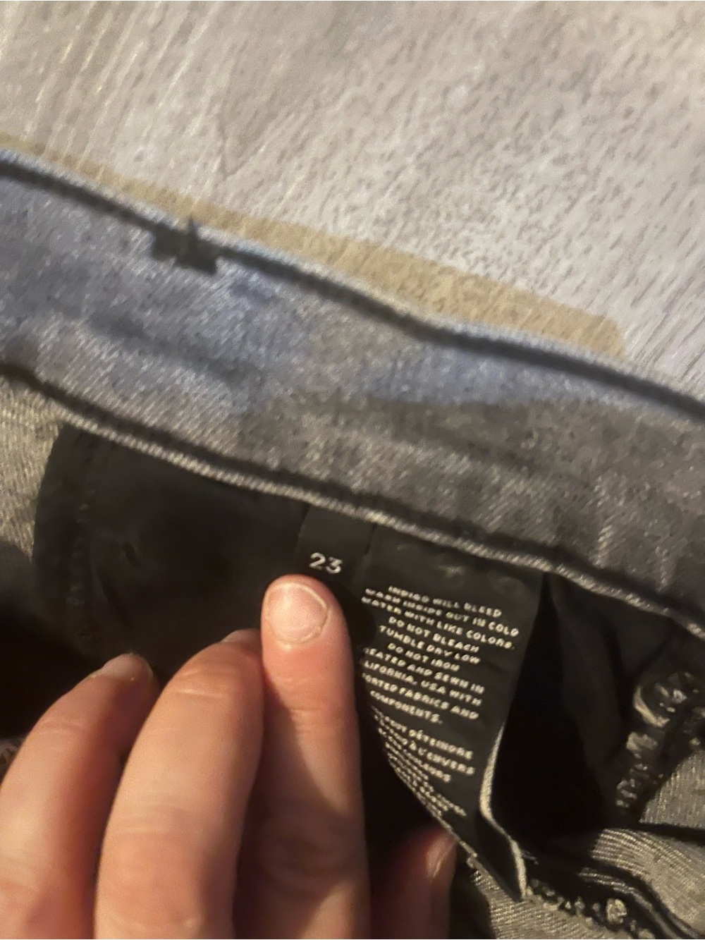 J Brand -High-Rise Grey Skinny Jeans - Women size 23 - Picture 6 of 6